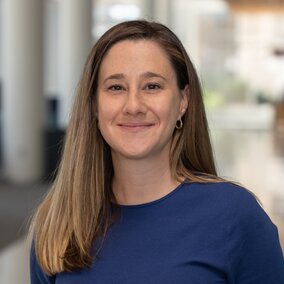 Photo of Stephanie Carreiro